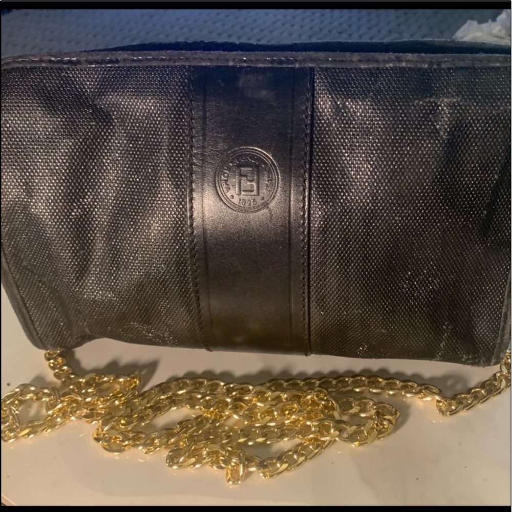 FENDI CROSSBODY